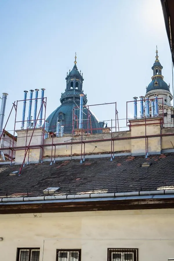Basilika View Elegant Suite Need Reservation For Free Parking Budapest