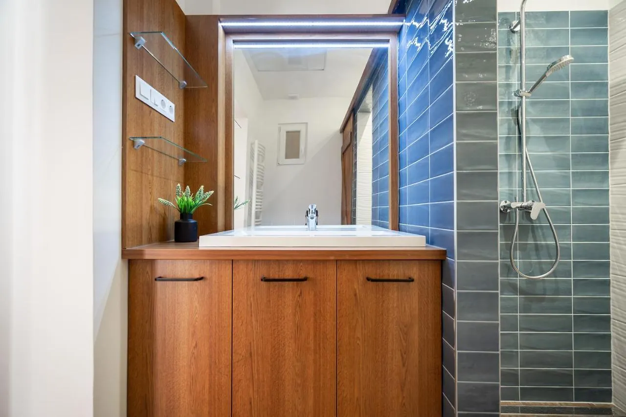 Apartment Basilika View Elegant Suite Need Reservation For Free Parking Budapest